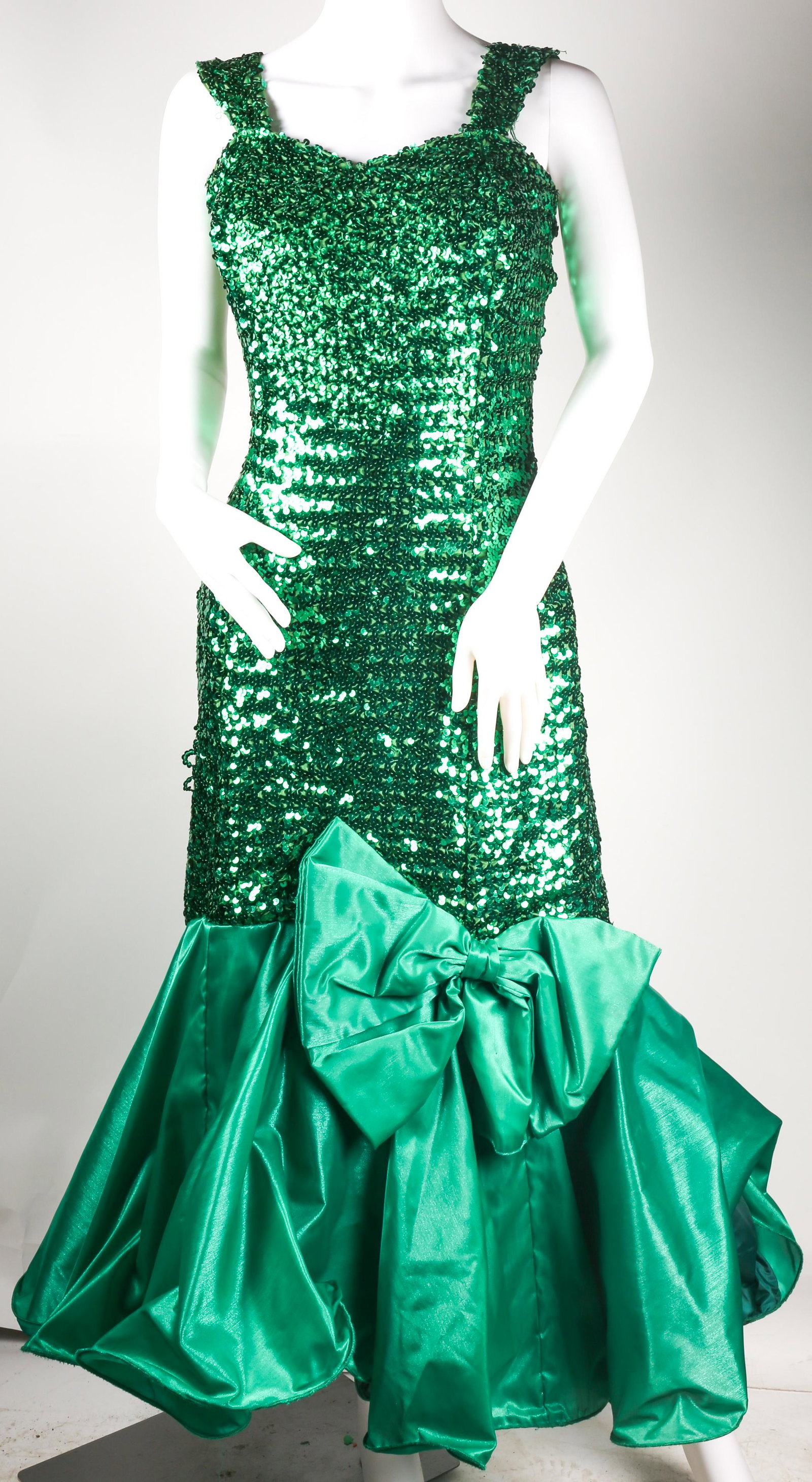 WOMEN'S GREEN SEQUIN DANCE COSTUME DRESS (1 of 5)