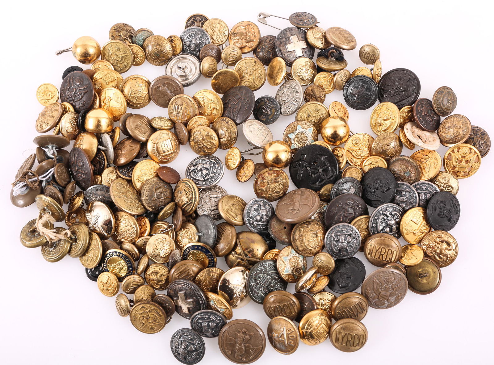 US MILITARY UNIFORM BUTTONS (1 of 5)