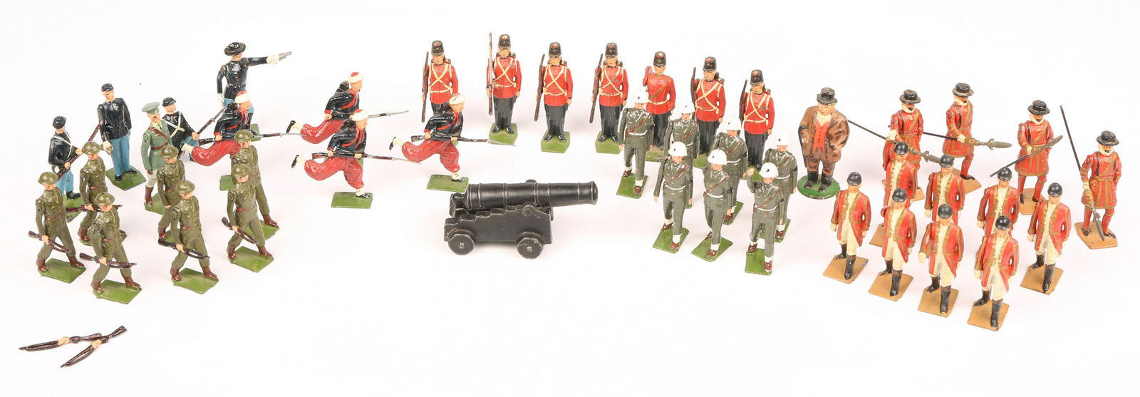BRITAINS MIXED CONFLICT TOY SOLDIERS LOT OF 42 (1 of 6)