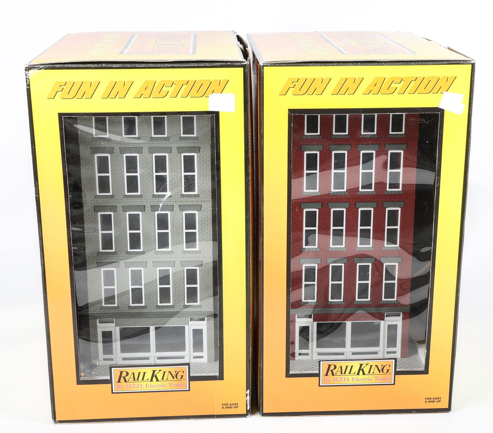 RAIL KING MODEL TRAIN ACCESSORIES - LOT OF 2 (1 of 7)