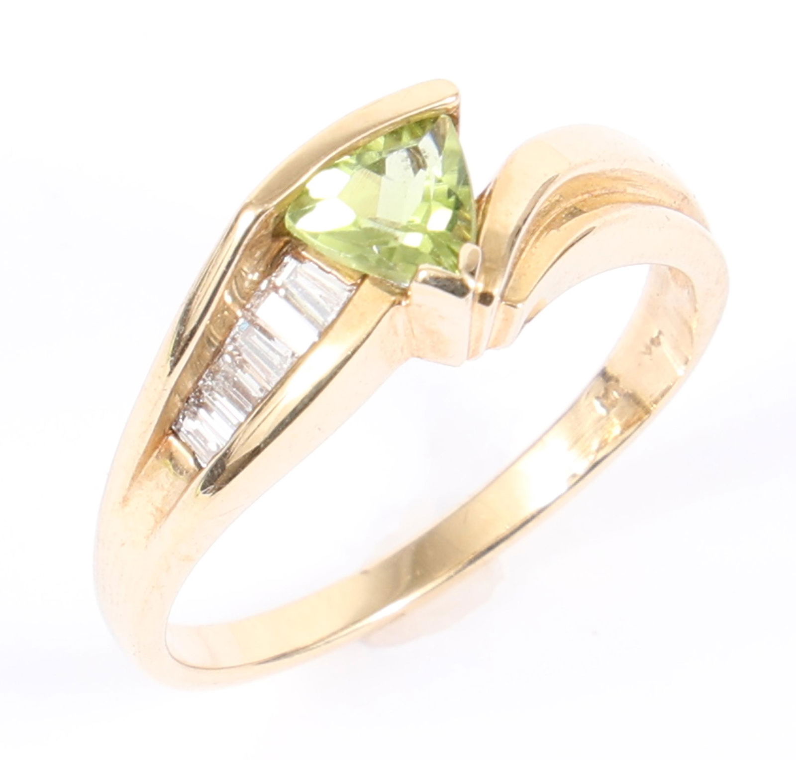 14K YELLOW GOLD PERIDOT DIAMOND RING (1 of 5)