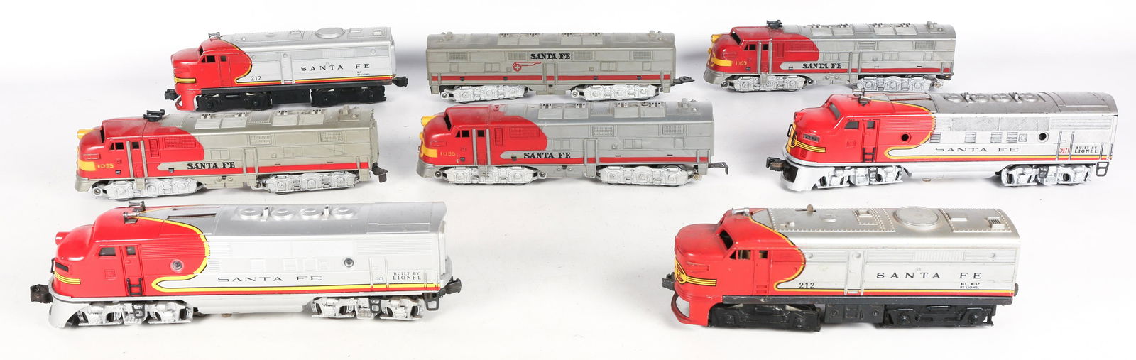 LIONEL & MARX O GAUGE MODEL TRAIN LOCOMOTIVES (1 of 5)