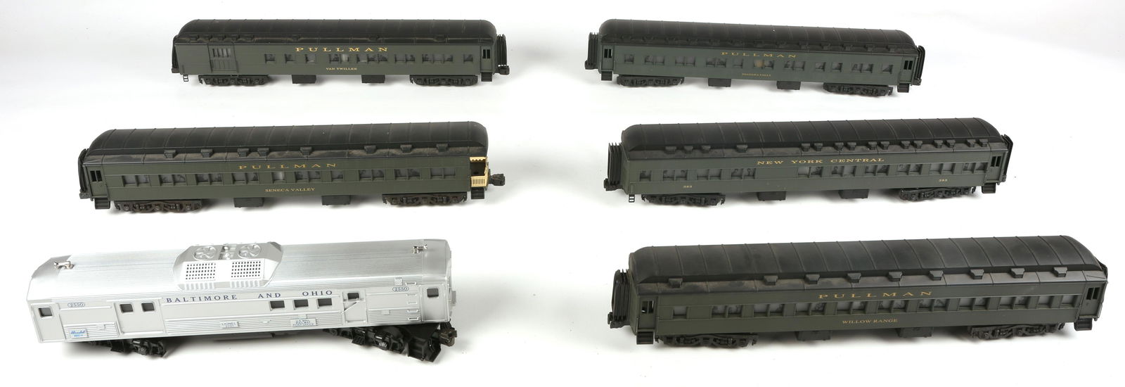 LIONEL O GAUGE MODEL TRAINS - LOT OF 6 (1 of 5)