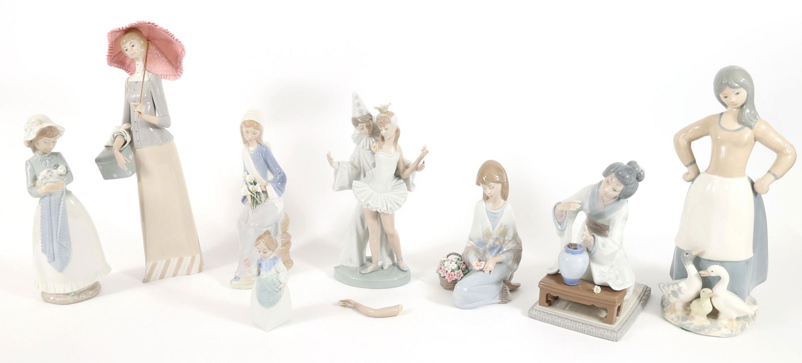 LLADRO, NAO, & REX PORCELAIN FIGURINES (1 of 6)