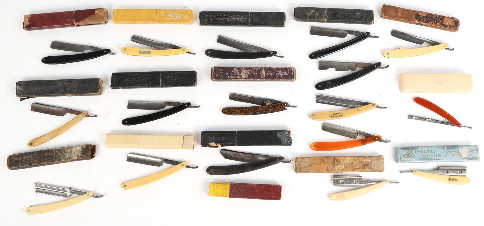 STRAIGHT RAZORS - LOT OF 17 (1 of 5)