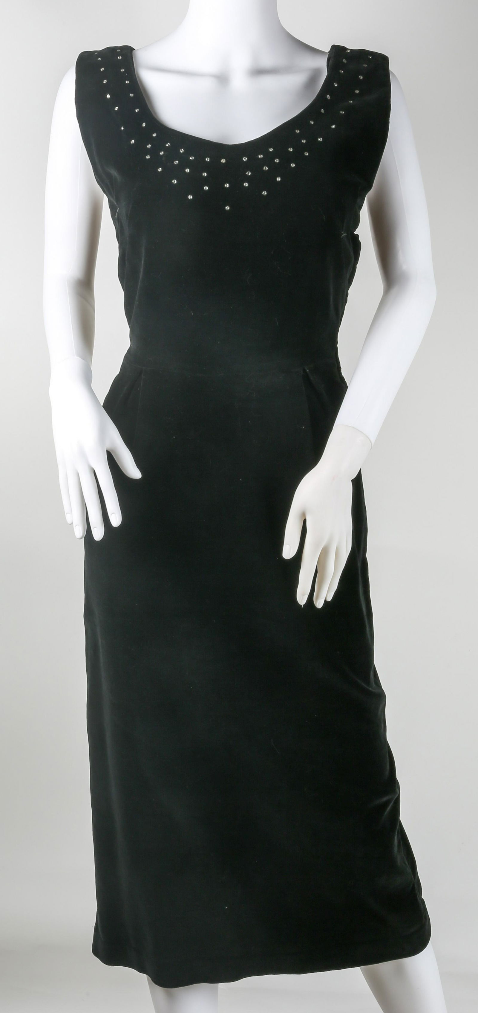 1950s EMILE WOMEN'S BLACK MIDI LENGTH DRESS (1 of 7)