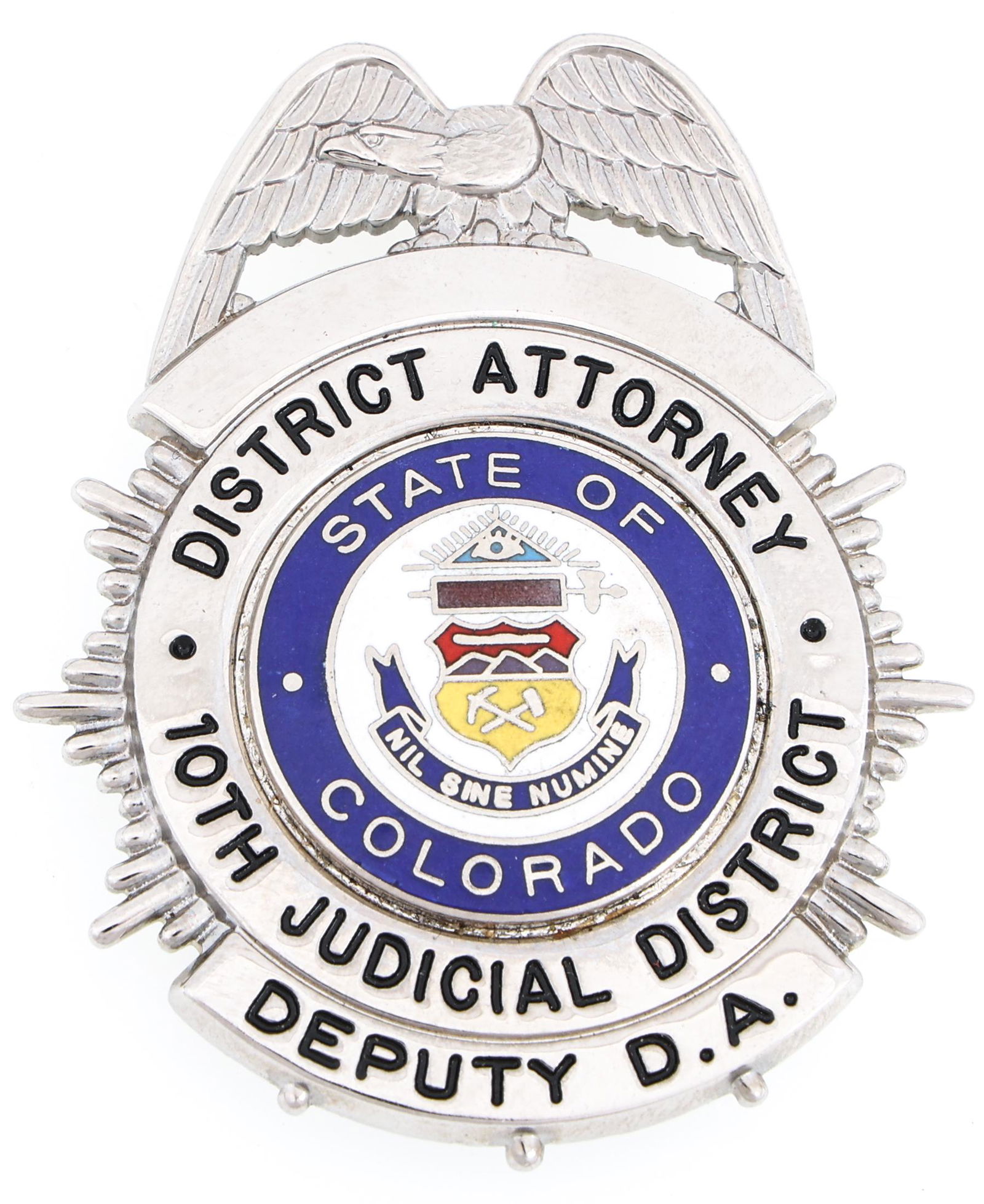 COLORADO 10TH JUDICIAL DISTRICT DEPUTY D.A. BADGE: COLORADO 10TH JUDICIAL DISTRICT DEPUTY D.A. BADGE Obsolete Colorado 10th Judicial District, Deputy District Attorney badge. Marked Blackinton on reverse. Measurements: 1.75 x 2"