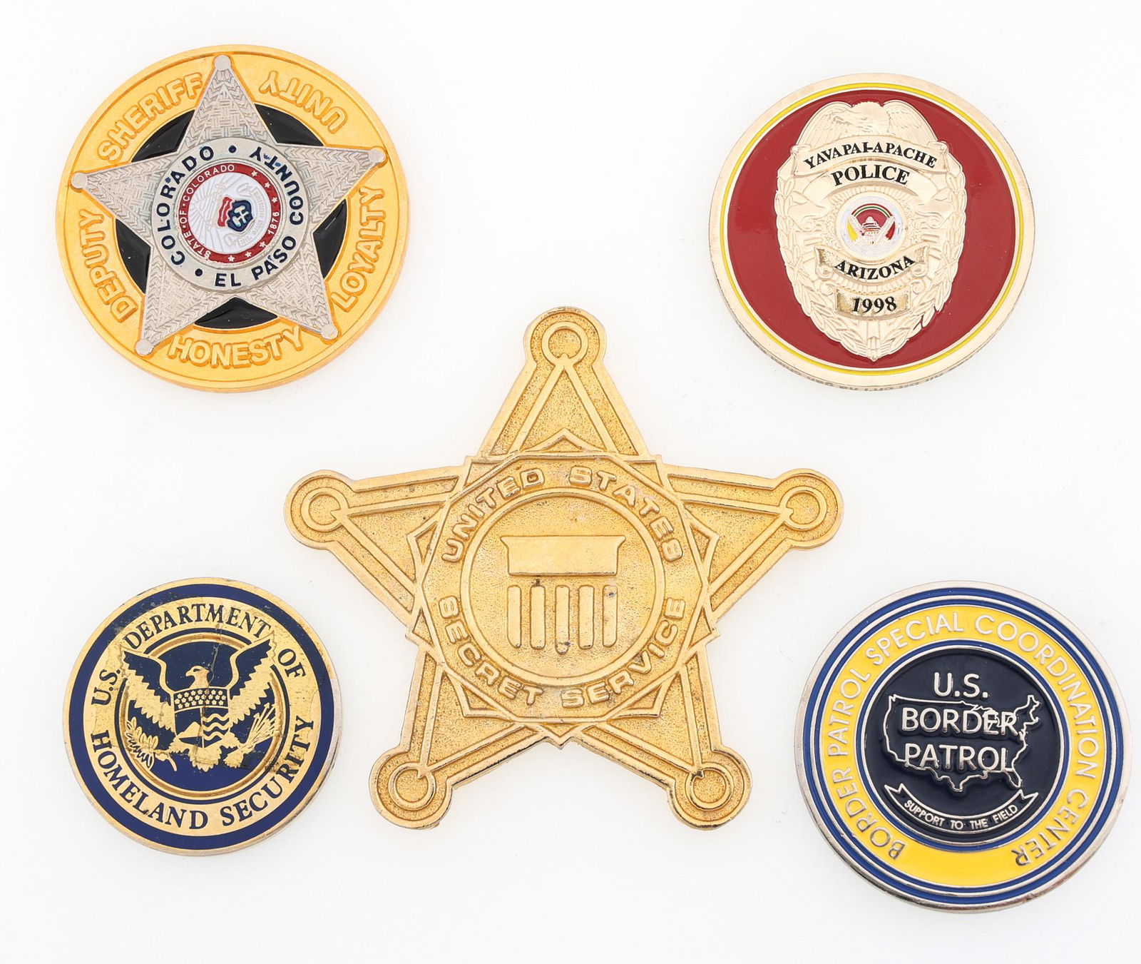 LAW ENFORCEMENT CHALLENGE COINS & TABLE MEDAL (1 of 2)