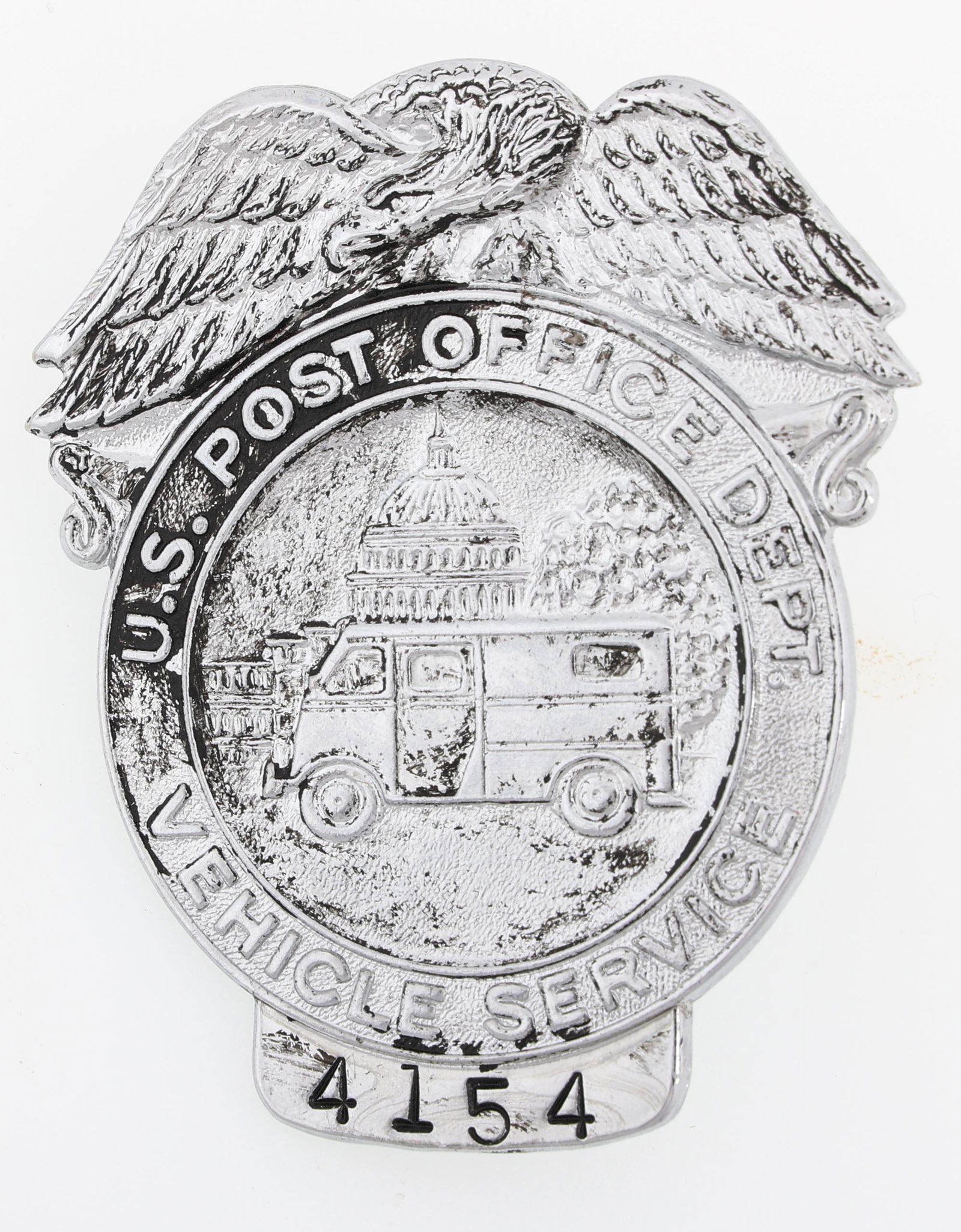 US POST OFFICE DEPT VEHICLE SERVICE BADGE NO. 4154: US POST OFFICE DEPT VEHICLE SERVICE BADGE NO. 4154 Obsolete U.S. Post Office Department Vehicle Service badge. Numbered 4154. Marked N.C. WALTER AND SONS NEW YORK on reverse. Measurements: 2