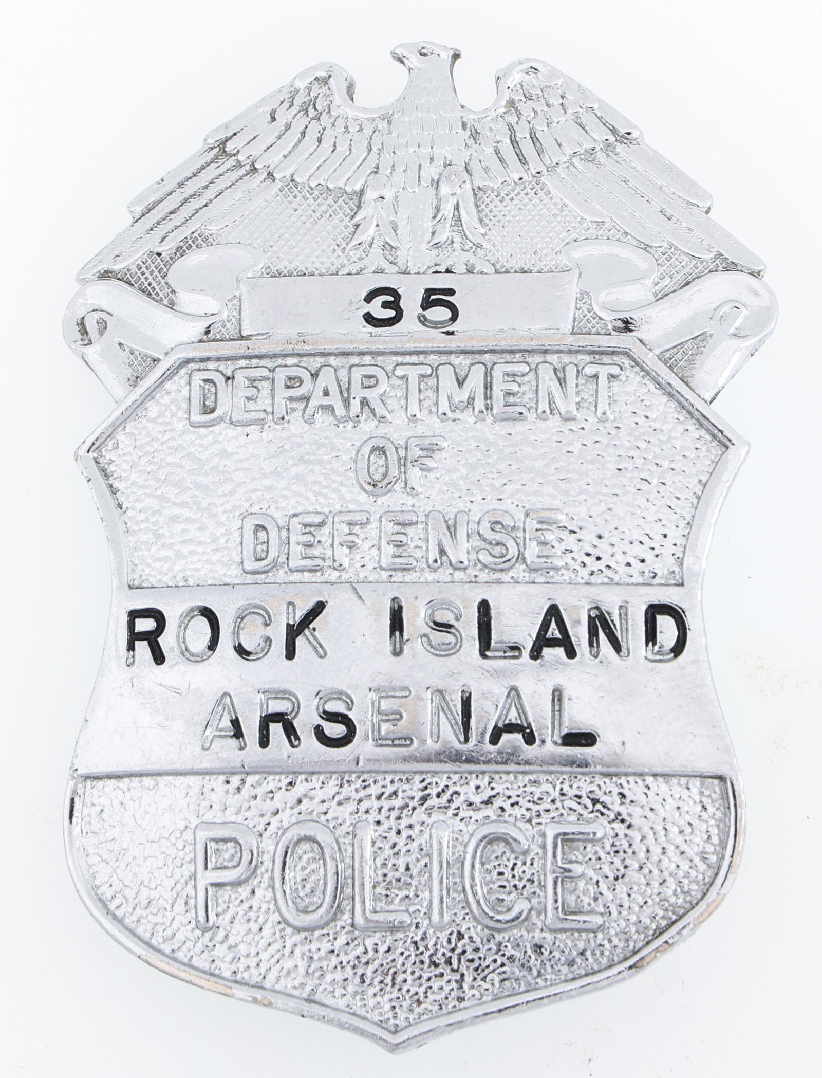 DEPT OF DEFENSE ROCK ISLAND ARSENAL POLICE BADGE NO. 35 (1 of 2)