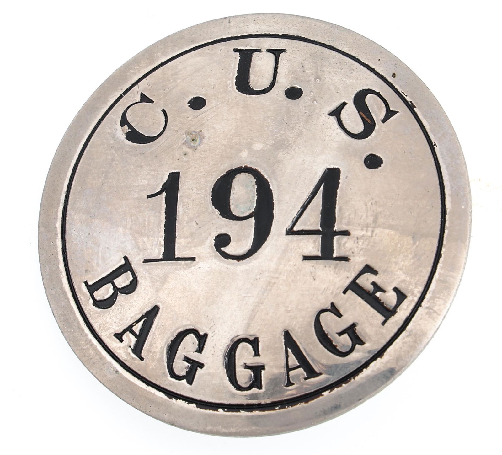 CHICAGO UNION STATION BAGGAGE BADGE NO. 194 (1 of 2)