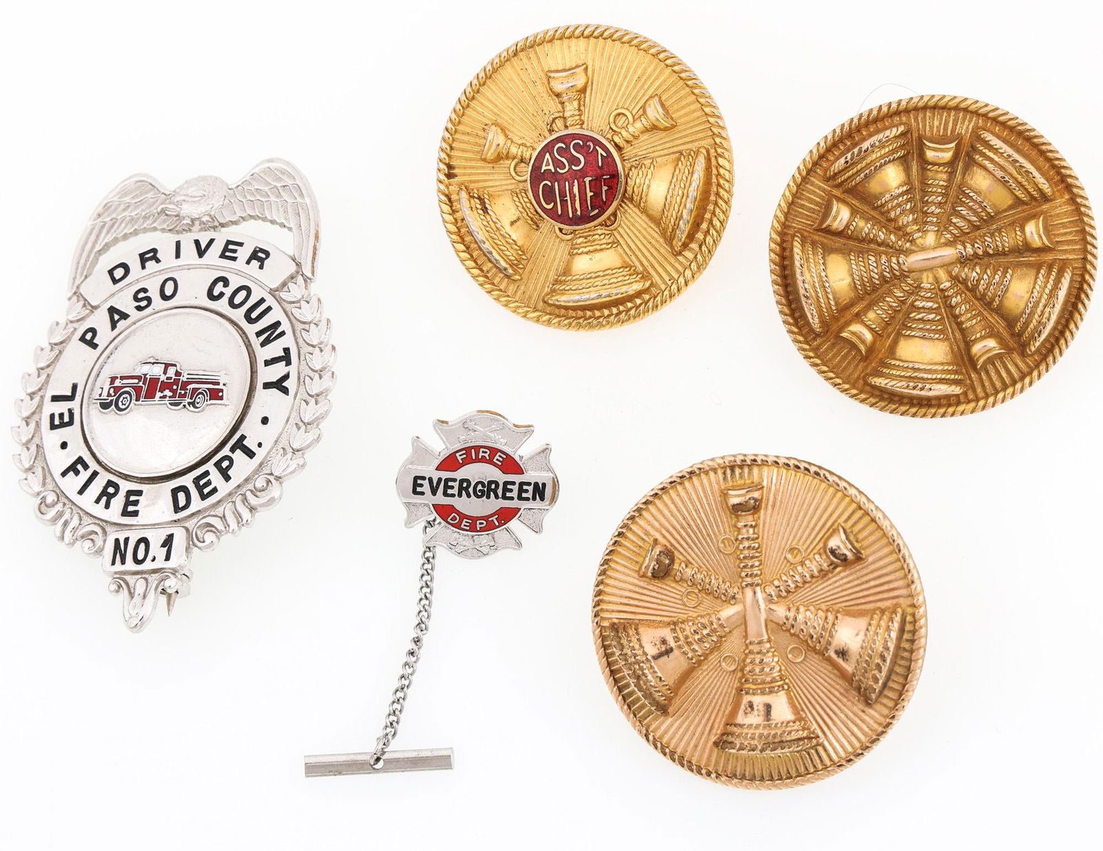 FIRE DEPARTMENT PINS AND BADGES - LOT OF 5 (1 of 2)