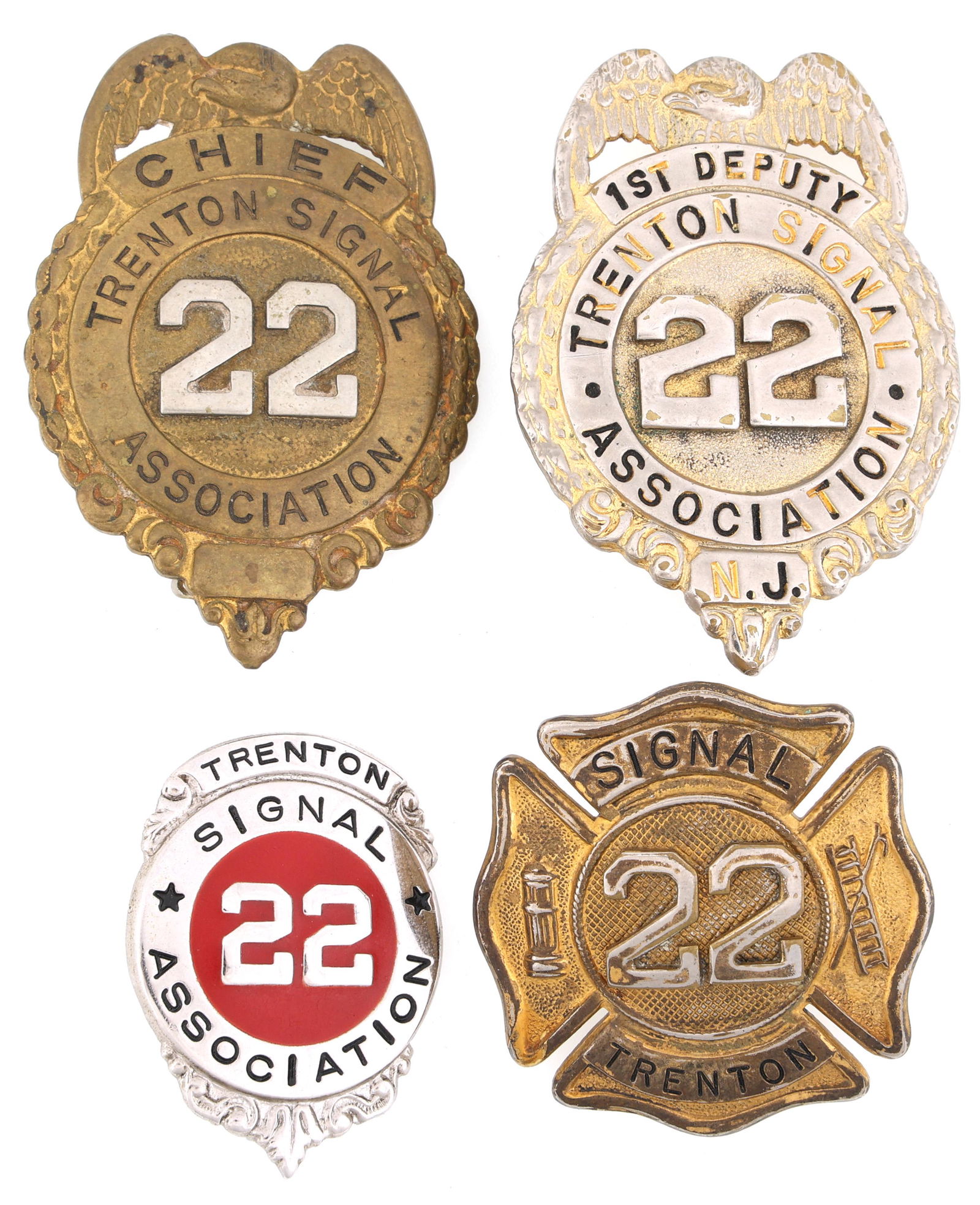 TRENTON NEW JERSEY SIGNAL ASSOCIATION BADGES LOT OF 4 (47113) on Jul