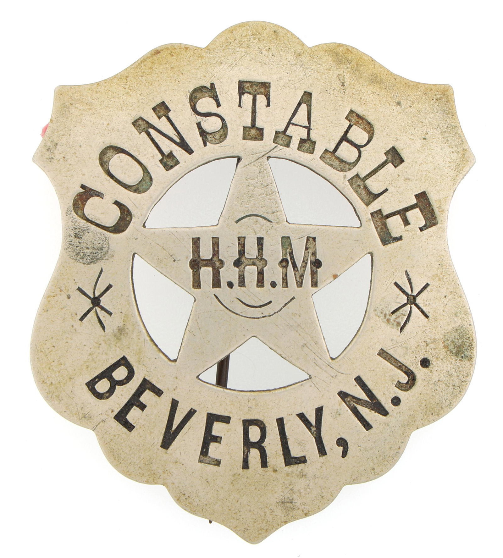 BEVERLY NEW JERSEY H.H.M. CONSTABLE BADGE: BEVERLY NEW JERSEY H.H.M. CONSTABLE BADGE Obsolete Beverly New Jersey "H.H.M." Constable badge, unmarked. Measurements: 2 1/8 x 1 7/8"