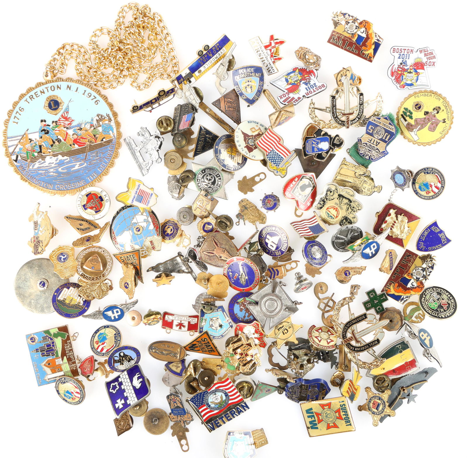 LAW ENFORCEMENT, MILITARY CLUBS, & MORE PINS: LAW ENFORCEMENT, MILITARY CLUBS, & MORE PINS Mixed lot of obsolete Law Enforcement, Military, Fire Company, Clubs, and Organizations badge pins, lapel pins, and more. Measurements: Varied