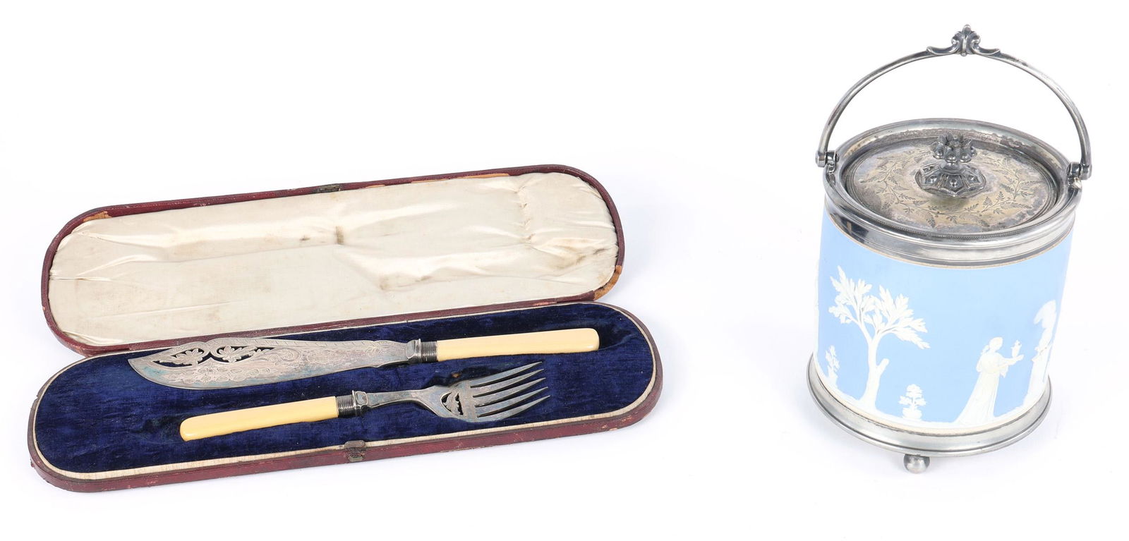WEDGWOOD BISCUIT JAR & SILVER PLATED FISH SERVING SET (1 of 12)
