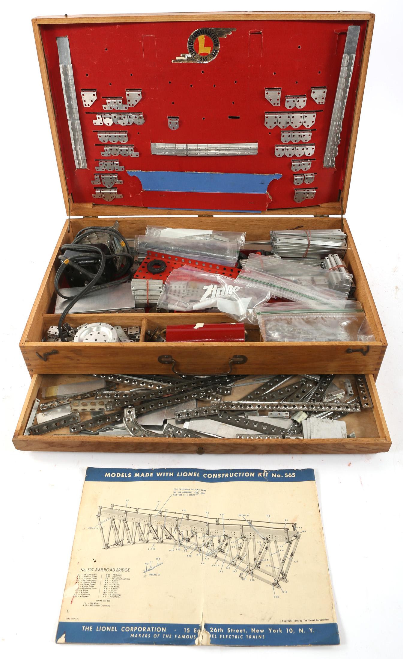 LIONEL CONSTRUCTION KITS - LOT OF TWO: LIONEL CONSTRUCTION KITS - LOT OF TWO Lot of two 20th century Lionel Construction kits in wood cases, with period instruction guides. Includes: #565, 13 x 21 x 5" #454, 13 x