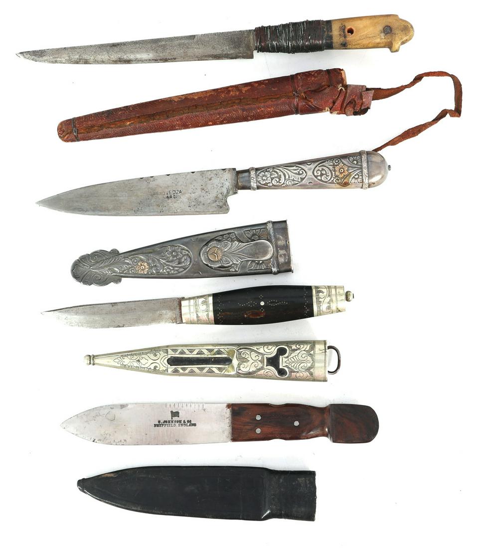 HUNTING KNIVES & SCABBARDS - LOT OF 4 (1 of 9)