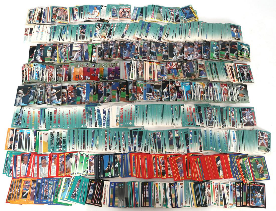 FLEER & SCORE BASEBALL TRADING CARDS (1 of 6)