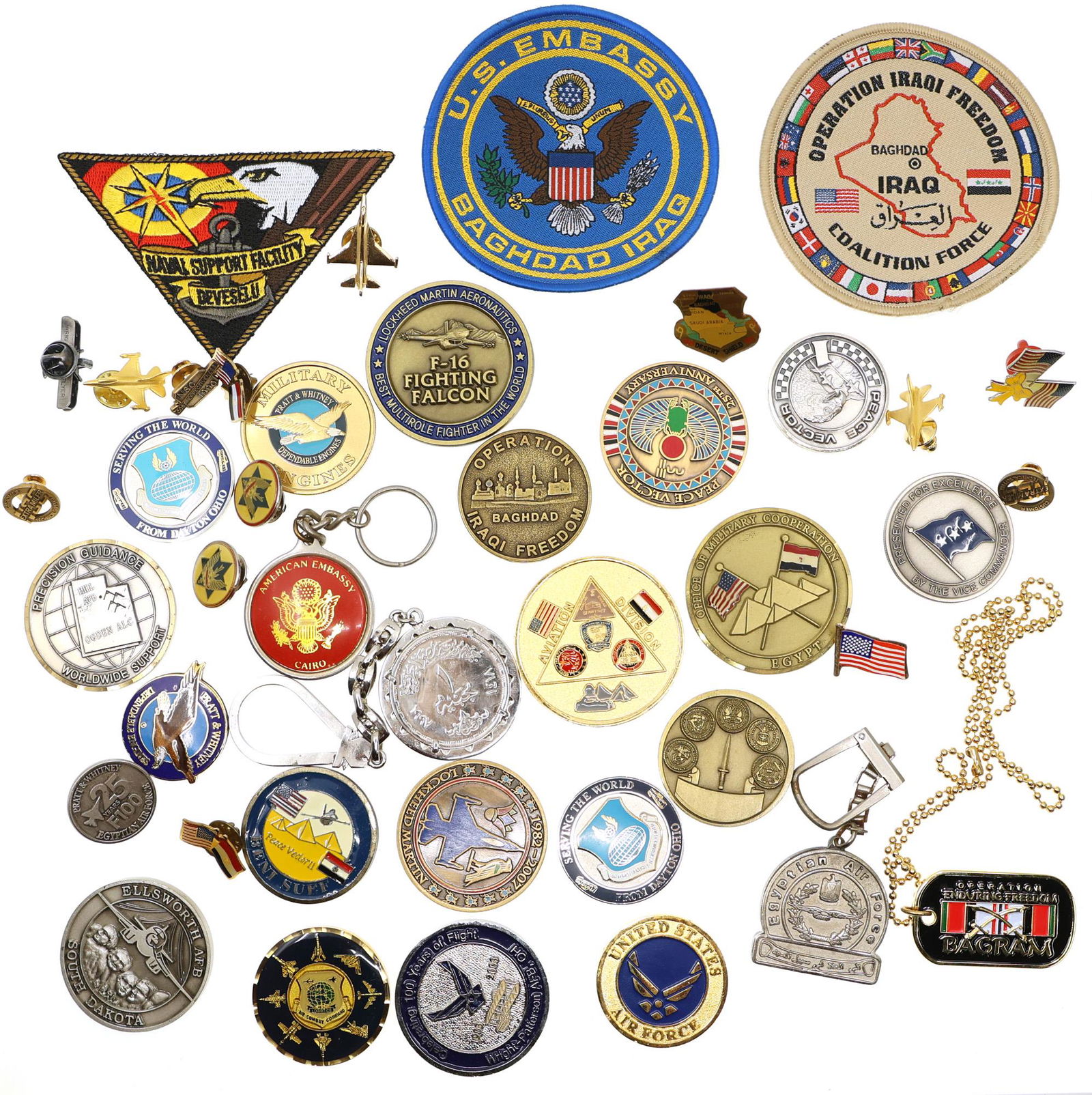US MIILTARY CHALLENGE COINS, KEY CHAINS, & PATCHES (1 of 7)