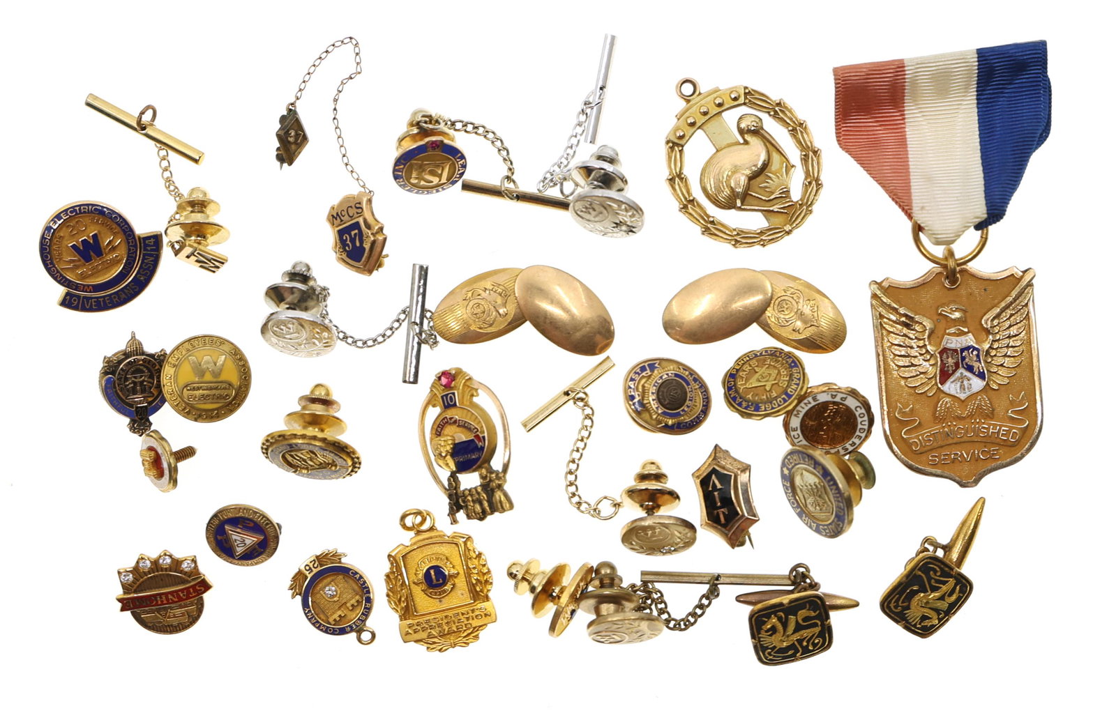 GOLD FILLED EMPLOYEE SERVICE MERIT BADGES, PINS, & MORE: GOLD FILLED EMPLOYEE SERVICE MERIT BADGES, PINS, & MORE Gold-filled lapel badges, pins, and cuff links related to employee service, merit, and fraternal organizations. Size: Largest: 3 x 1.5" Weight: 