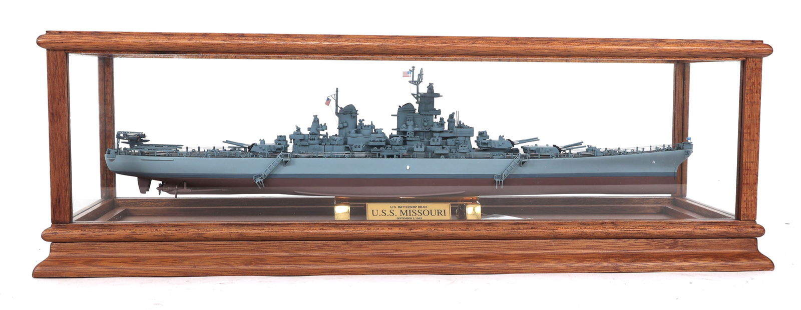 Franklin Mint Uss Missouri Bb 63 Battleship Model 1:550