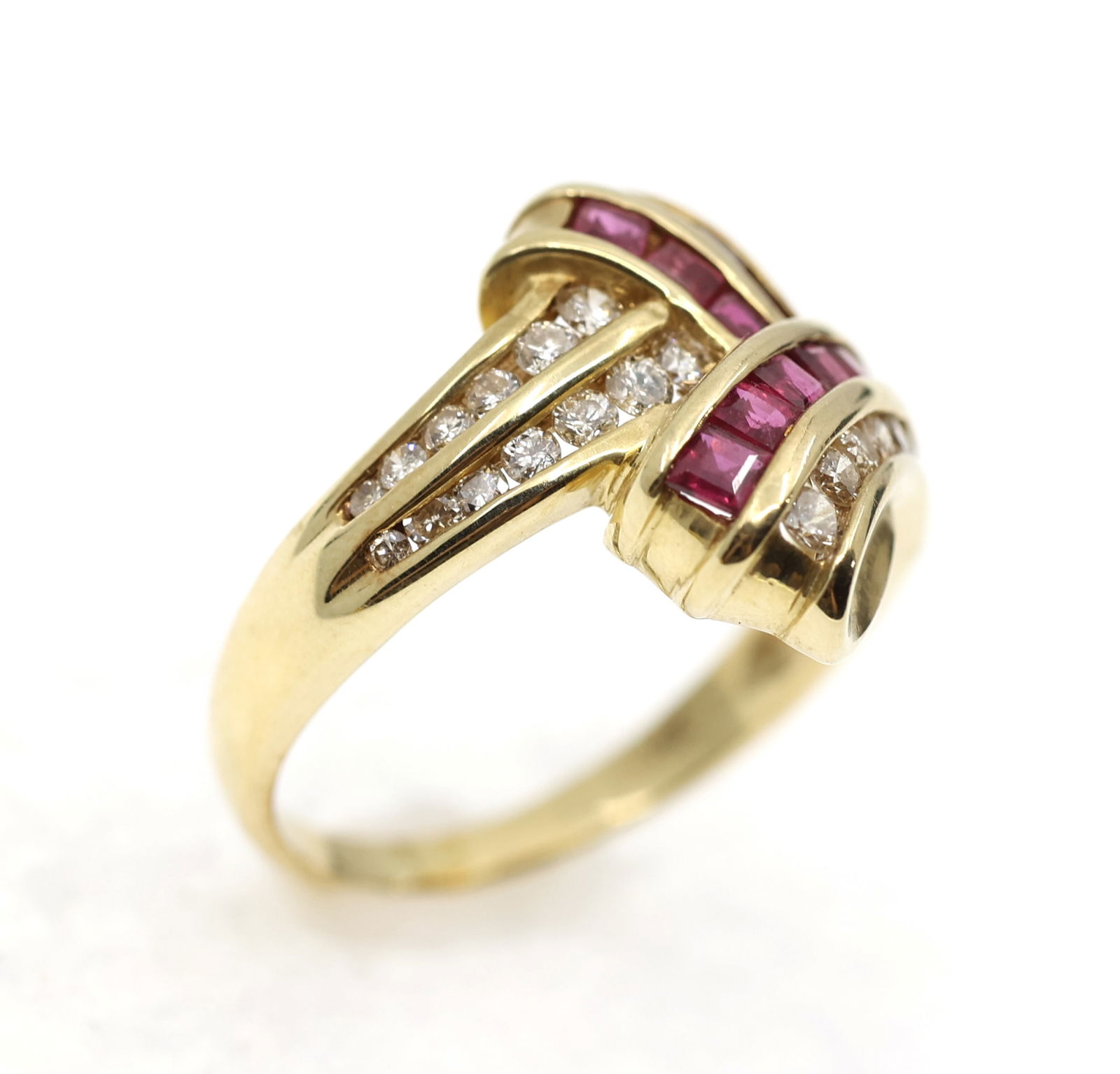 14K YELLOW GOLD RUBY & DIAMOND FASHION RING (1 of 3)