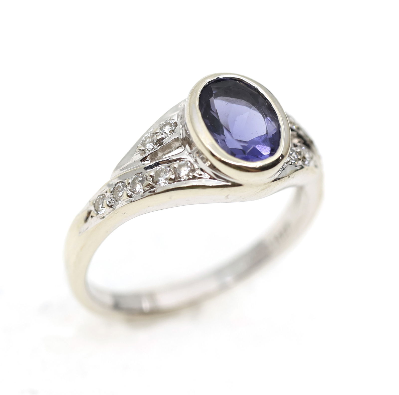 14K WHITE GOLD TANZANITE & DIAMOND FASHION RING (1 of 4)