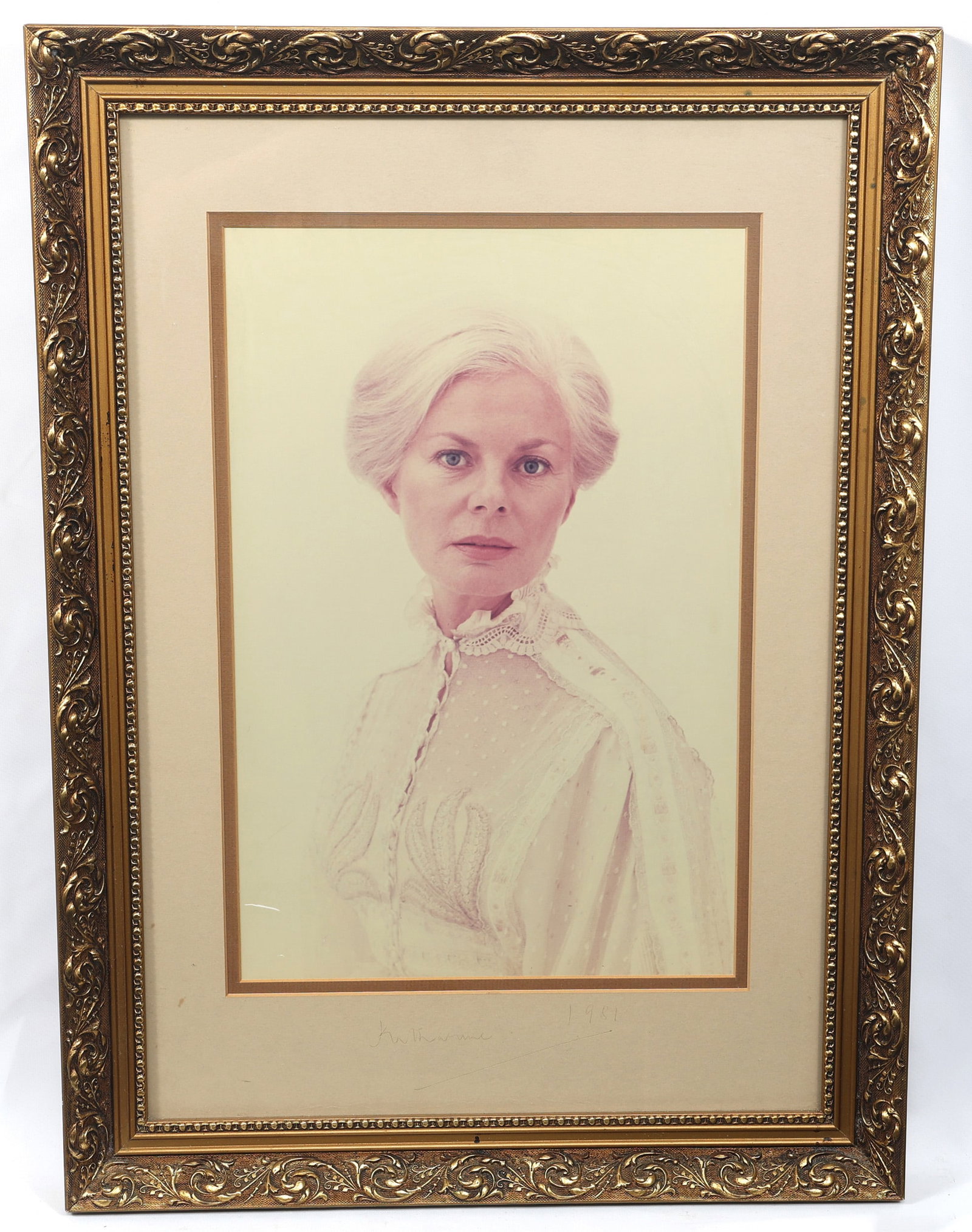1981 KATHARINE DUCHESS OF KENT SIGNED PHOTOGRAPH: 1981 KATHARINE DUCHESS OF KENT SIGNED PHOTOGRAPH Portrait photograph of Katharine Duchess of Kent signed to matting "Katharine" and dated 1981. Set in gold frame with double matting under glass. Prove
