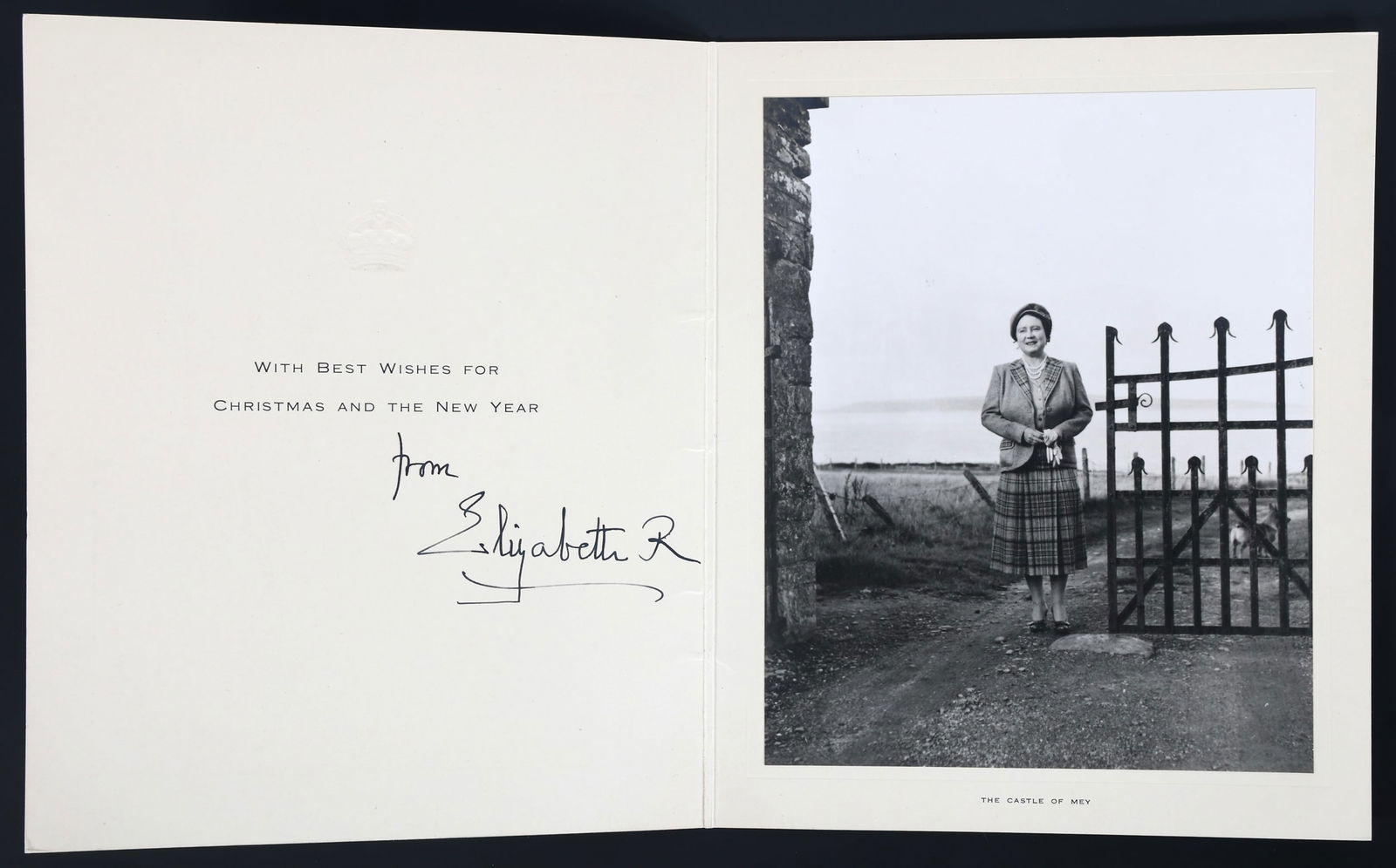 ELIZABETH QUEEN MOTHER SIGNED CHRISTMAS CARD (1 of 5)