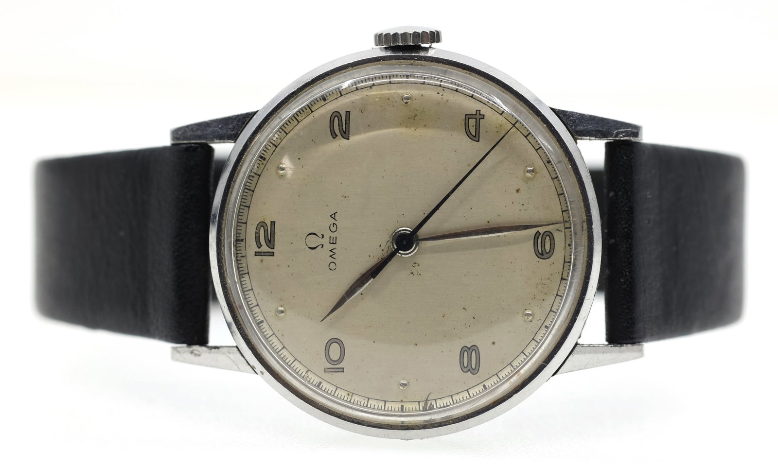 MEN'S 1944 OMEGA MECHANICAL STAINLESS STEEL WRISTWATCH (1 of 6)