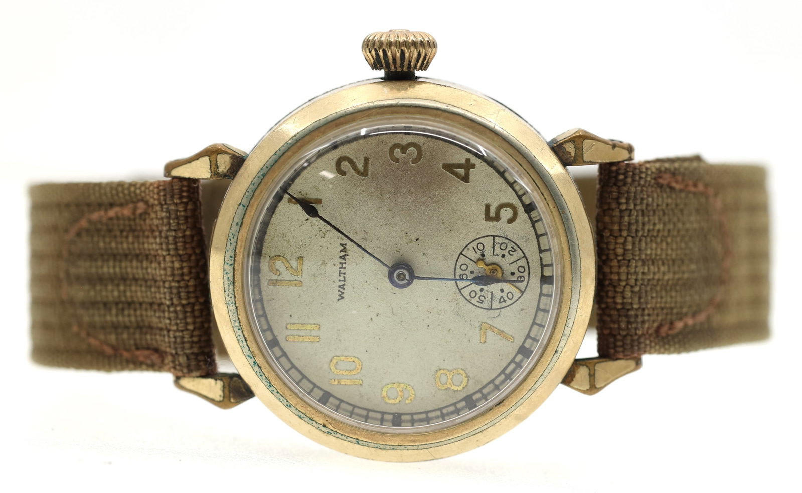 MEN'S WALTHAM GOLD-FILLED MECHANICAL WRISTWATCH: MEN'S WALTHAM GOLD-FILLED MECHANICAL WRISTWATCH Men's Waltham gold-filled mechanical wristwatch: Arabic numerals Movement/Serial #: 18270867 15 jewels Wov