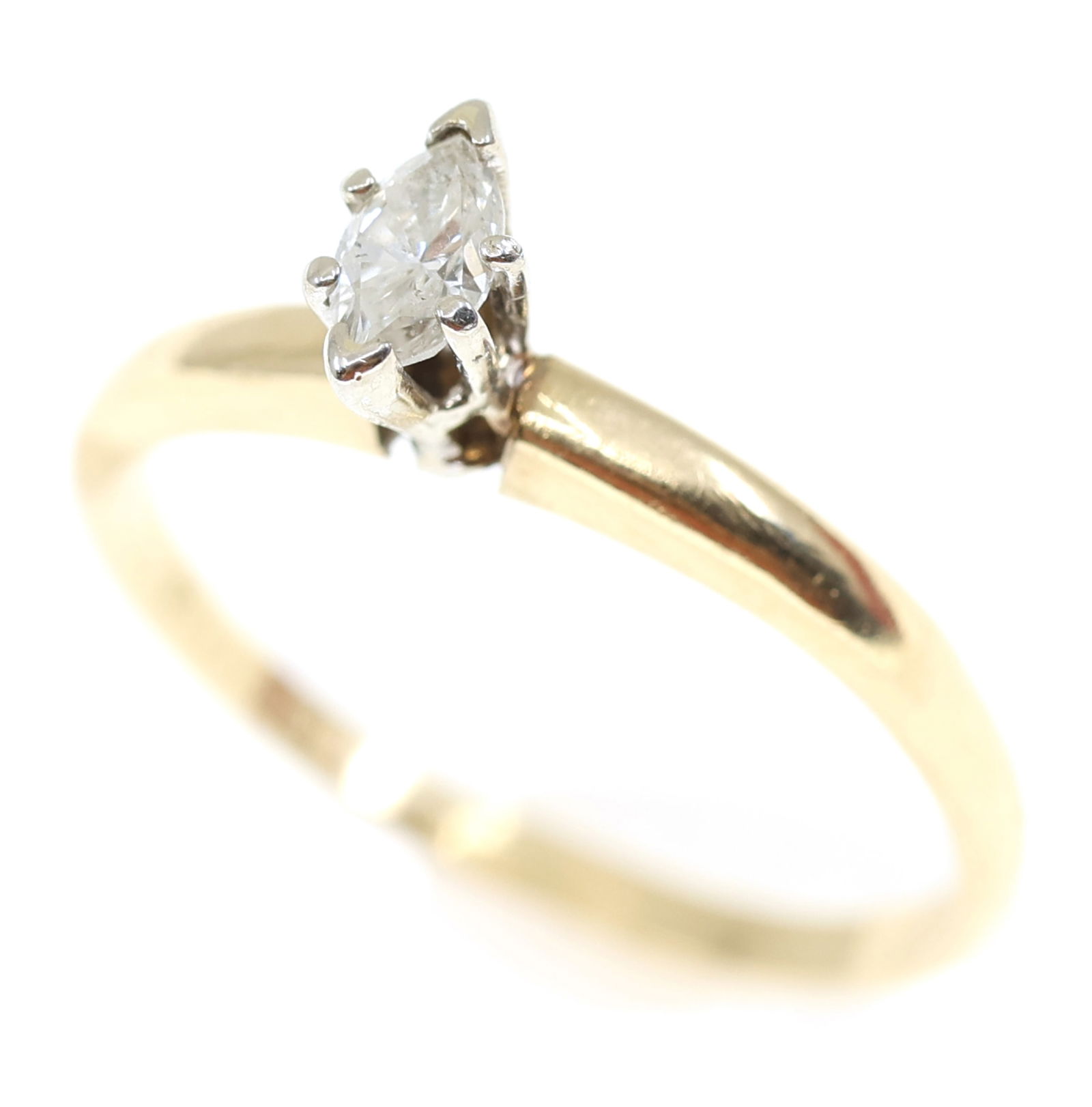 14K YELLOW GOLD 0.20 CT MARQUISE SOLITAIRE DIAMOND RING (1 of 4)