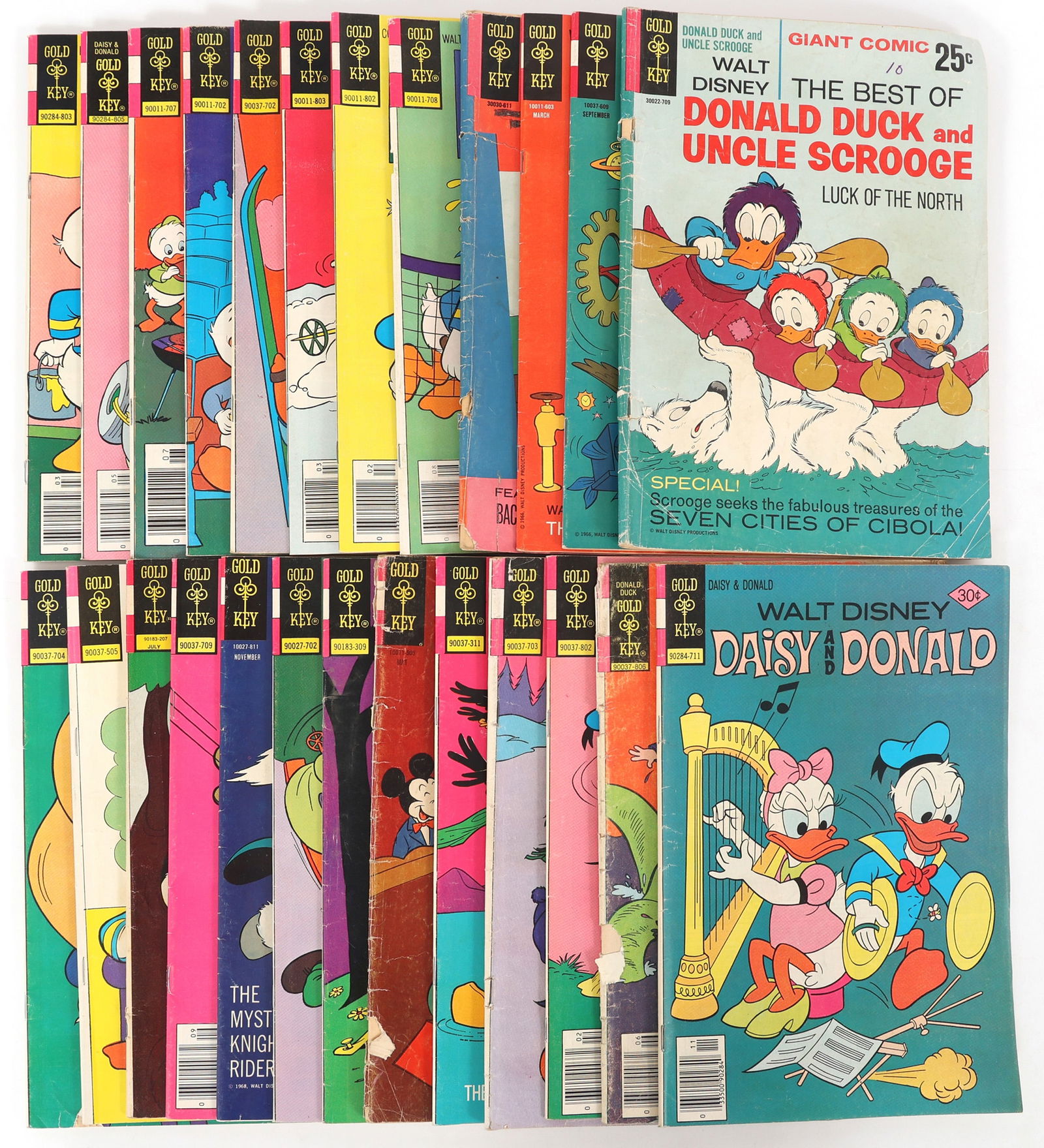 GOLD KEY WALT DISNEY COMIC BOOKS (1 of 3)