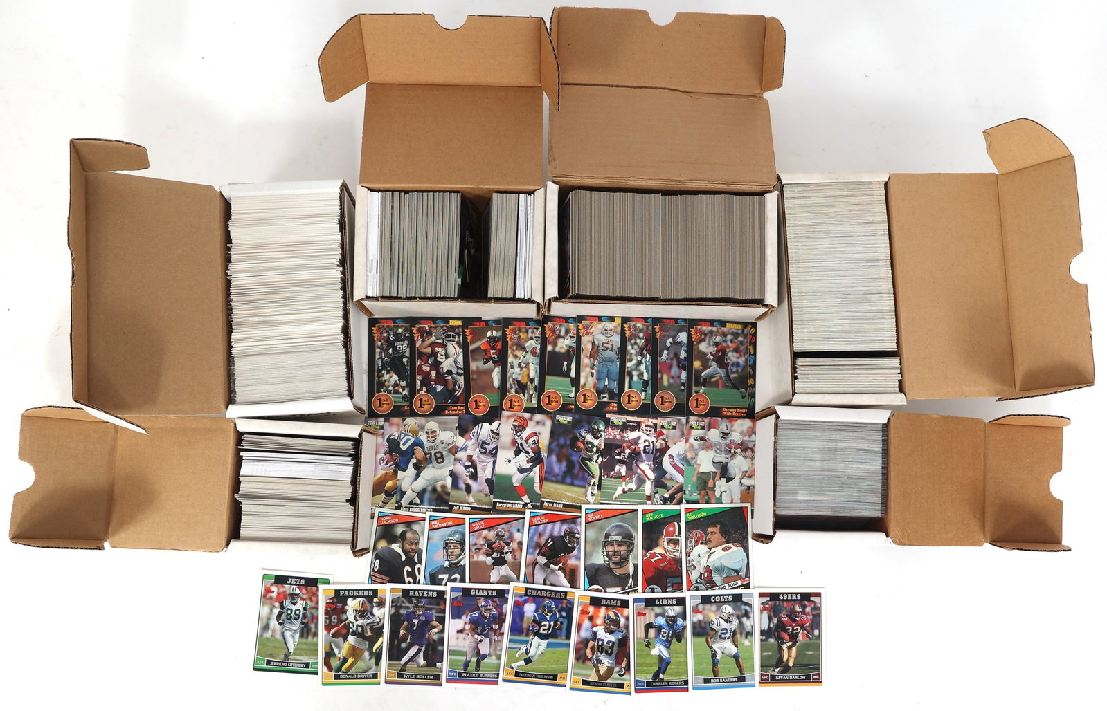 1984 - 2014 FOOTBALL TRADING CARDS: 1984 - 2014 FOOTBALL TRADING CARDS 900+ football trading cards from 1984 - 2014. Brands include: Topps Panini Classic Games 