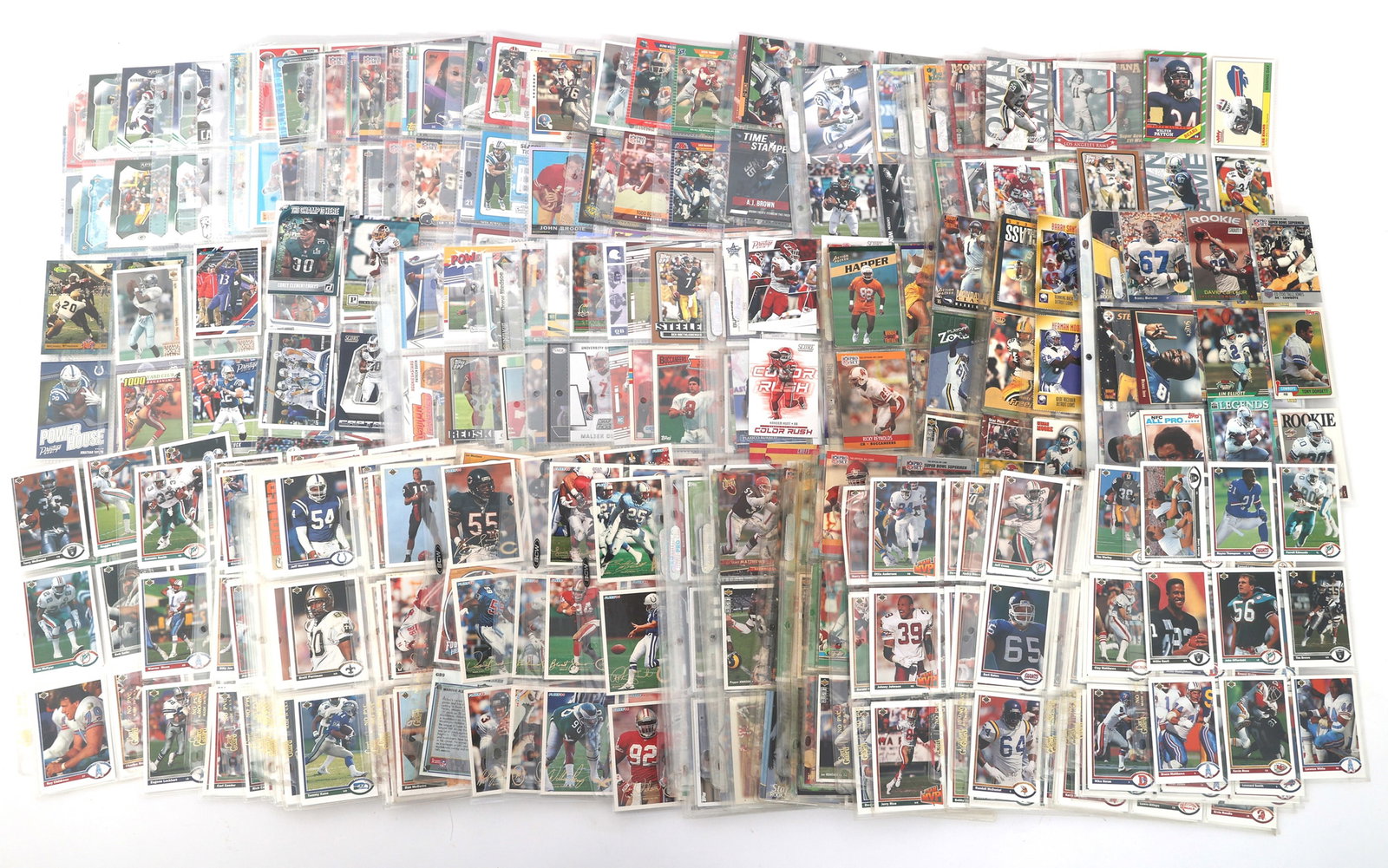 1984 - 2021 FOOTBALL TRADING CARDS: 1984 - 2021 FOOTBALL TRADING CARDS 600+ 1984 - 2021 Football trading cards. Includes brands such as: Topps Fleer Panini <