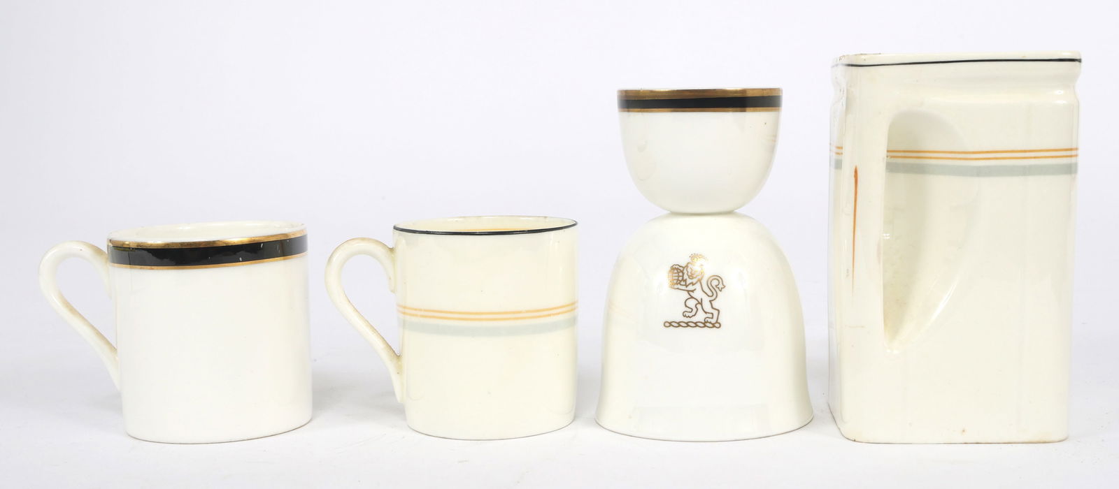 WEDGWOOD & CUNARD LINE PORCELAIN CHINA - 4 PIECES (1 of 4)