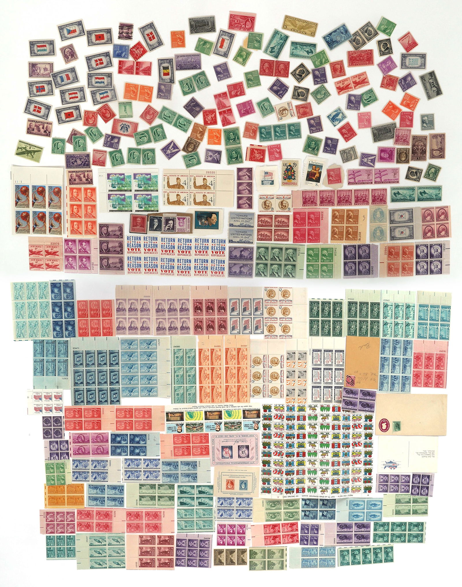 20TH C. US POSTAGE & COMMEMORATIVE STAMPS (1 of 9)