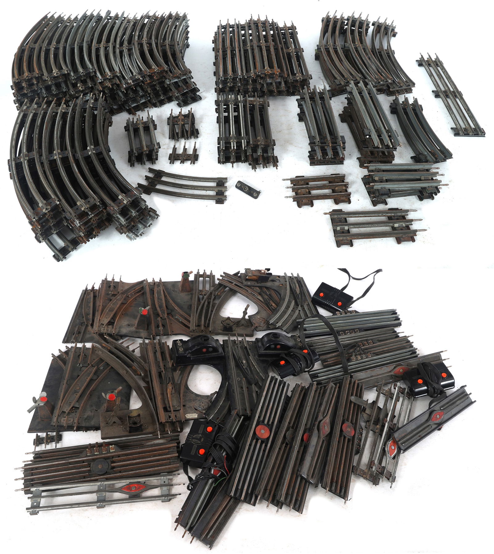 O & O27 GAUGE MODEL TRAIN TRACKS & ACCESSORIES (1 of 15)