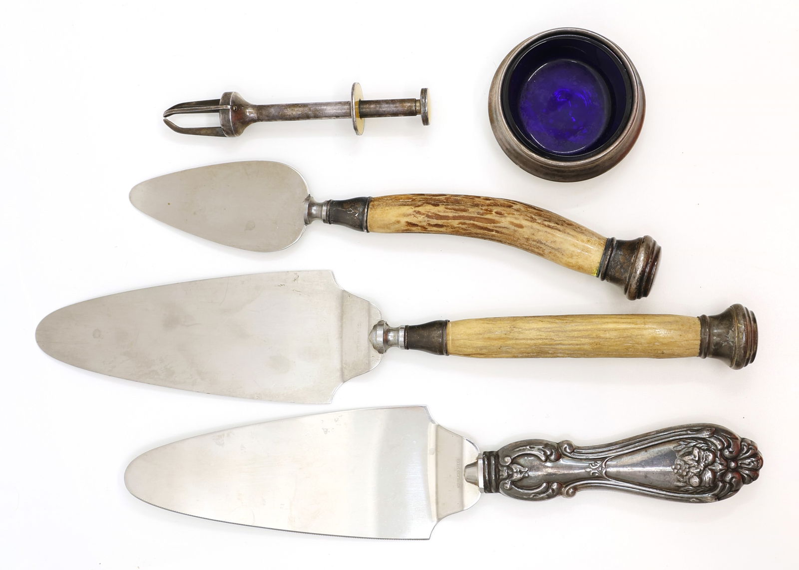 WEIGHTED STERLING SILVER SERVING PIECES & SALT CELLAR (1 of 5)