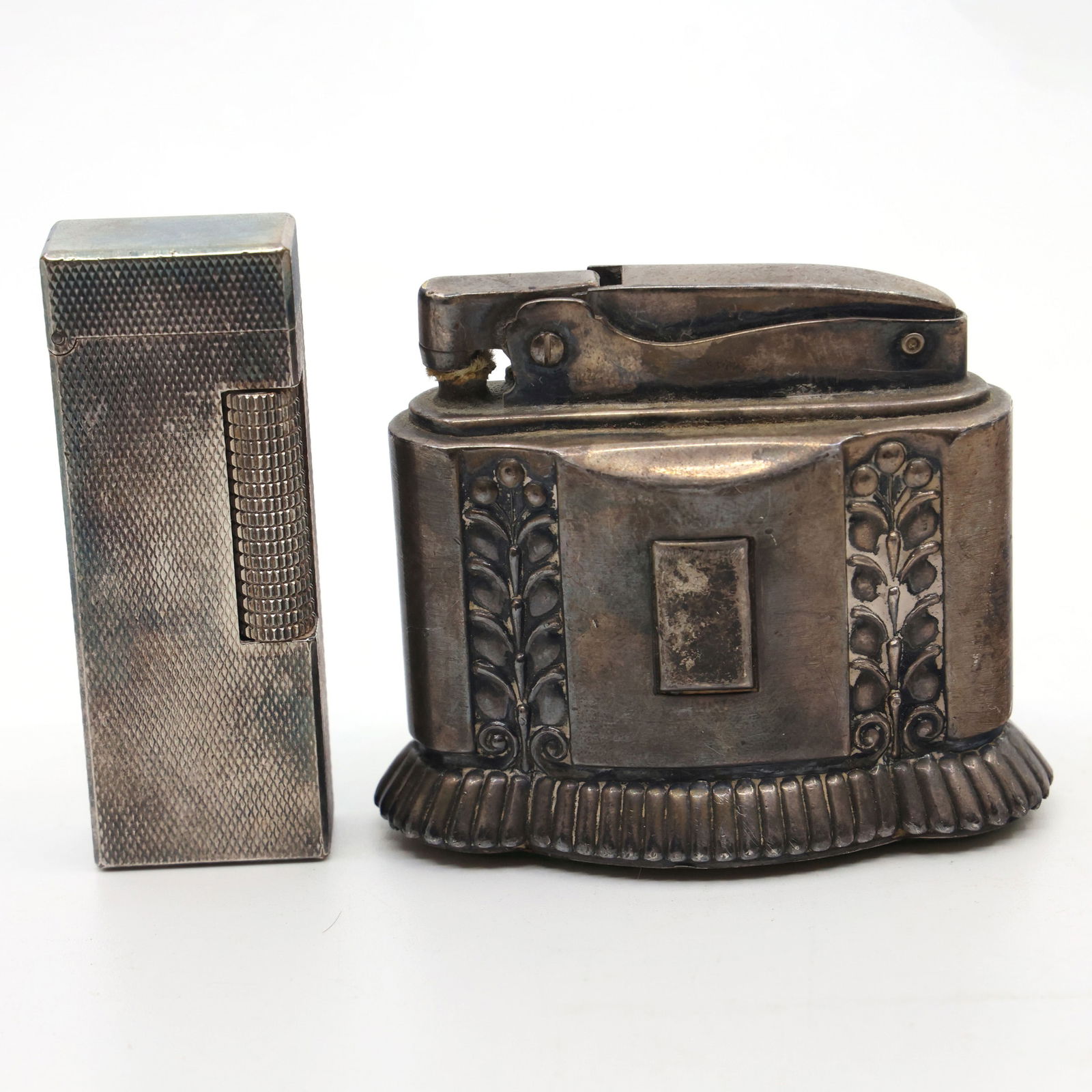 DUNHILL & BRONSON STERLING SILVER CASE LIGHTERS (1 of 3)