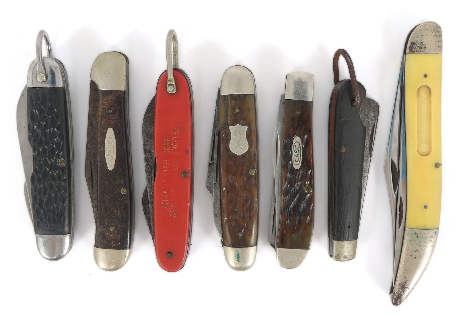 FOLDING POCKET KNIVES - CASE XX, CAMILLUS, CAMCO (1 of 4)