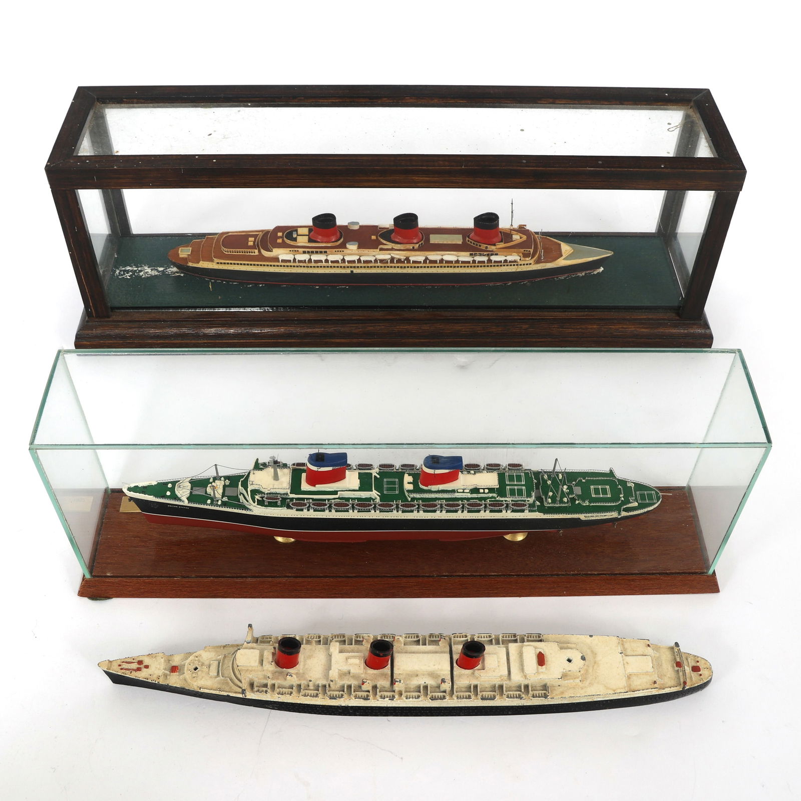 DIE-CAST MODEL SHIPS (1 of 15)