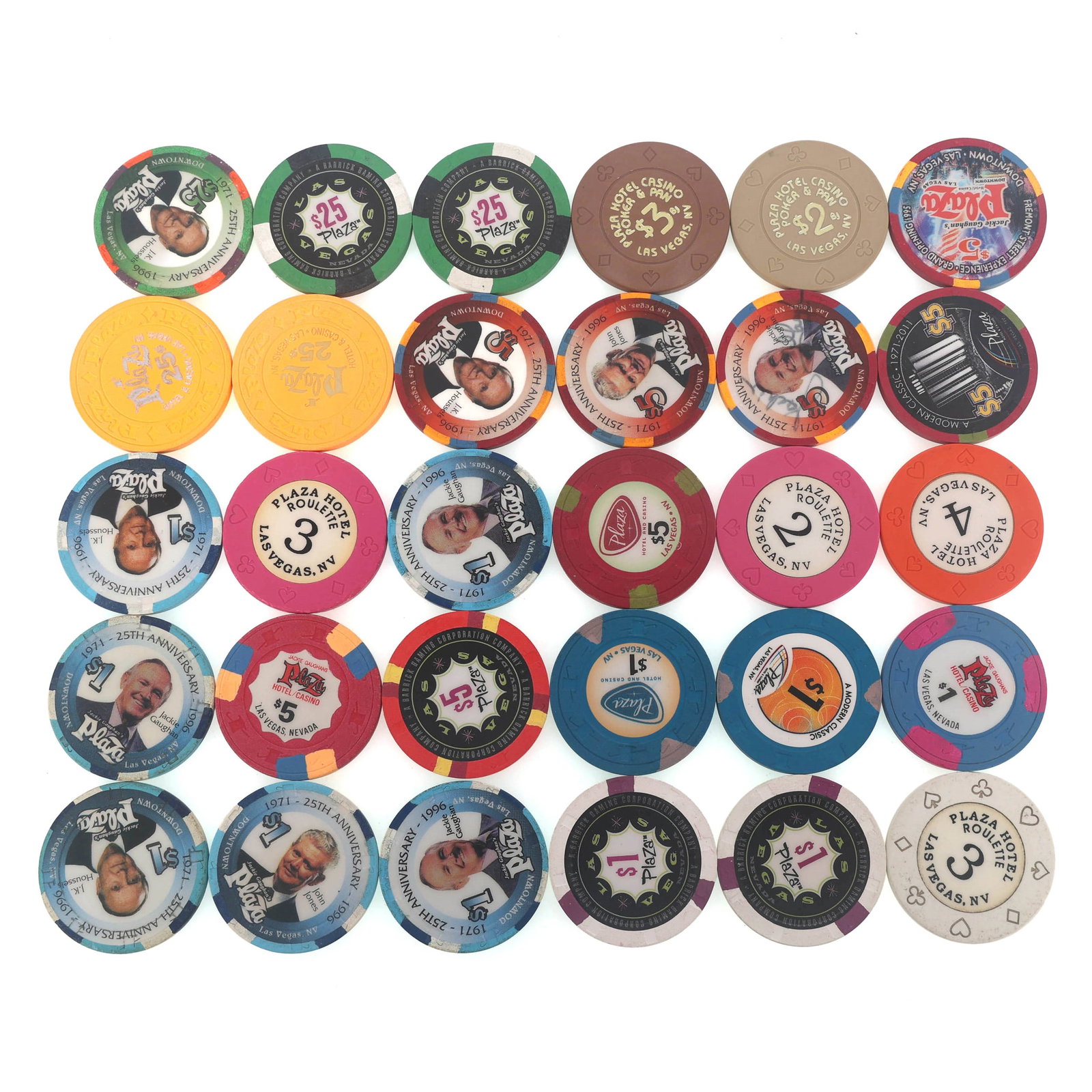 PLAZA CASINO CHIPS: PLAZA CASINO CHIPS Plaza casino chips: (2) 25¢ (11) $1 (1) $2 (1) $3 (8) $5 (3) $25 (4) Roulette