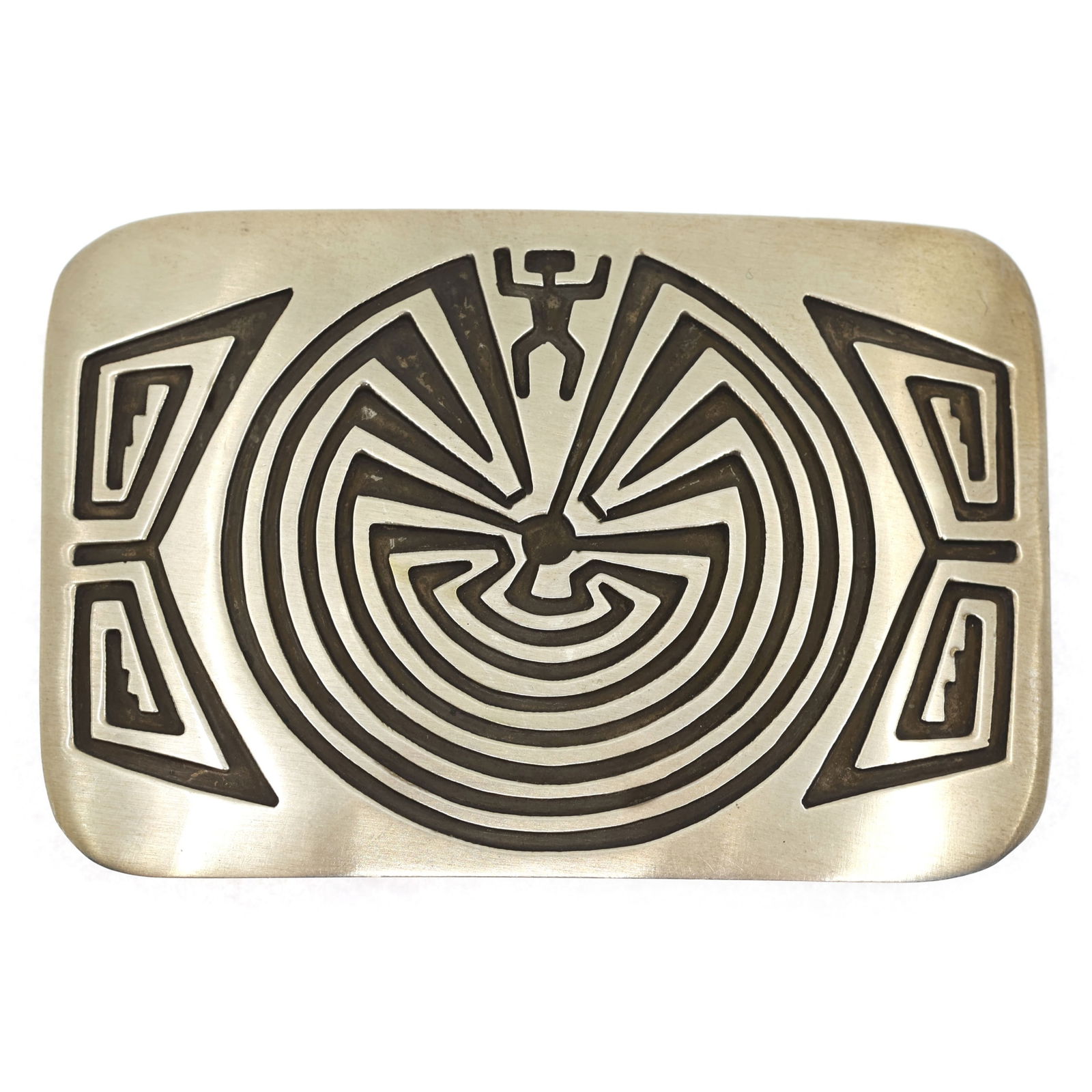 STERLING SILVER STEVE GRANT HOPI MAZE BELT BUCKLE: STERLING SILVER STEVE GRANT HOPI MAZE BELT BUCKLE Sterling silver Steve Grant (Navajo silversmith) belt buckle with Hopi life maze imagery. (2" x 3") Weight: 32g