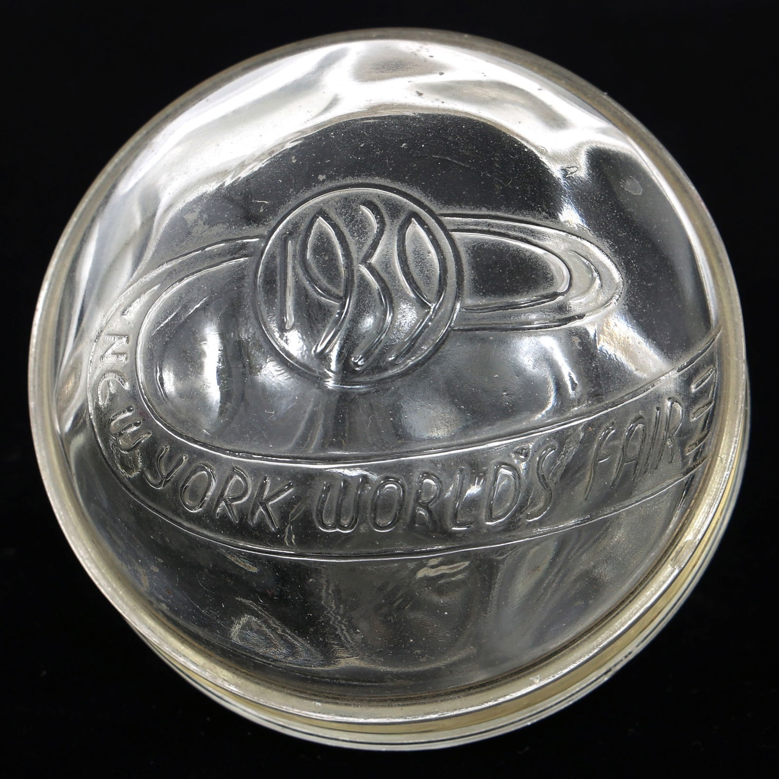 NY WORLD'S FAIR 1939 GLASS SPHERE BANK (1 of 4)