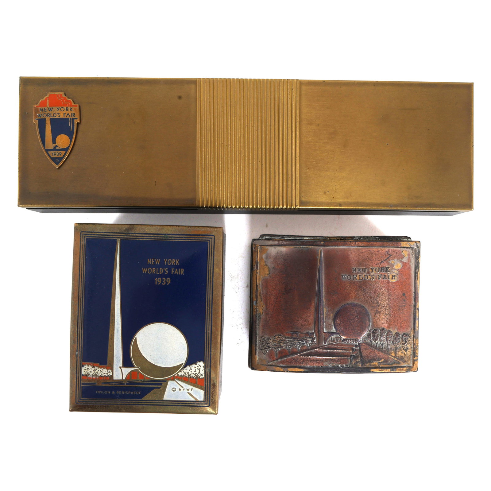 NEW YORK WORLD'S FAIR 1939 TRINKET JEWELRY BOXES: NEW YORK WORLD'S FAIR 1939 TRINKET JEWELRY BOXES 1939 New York World's Fair Souvenir Trinket Jewelry Boxes Japanese metal jewelry box 3" x 2.25" x 1.25" Chase USA metal and plastic box 3" x 2.25" x 1.