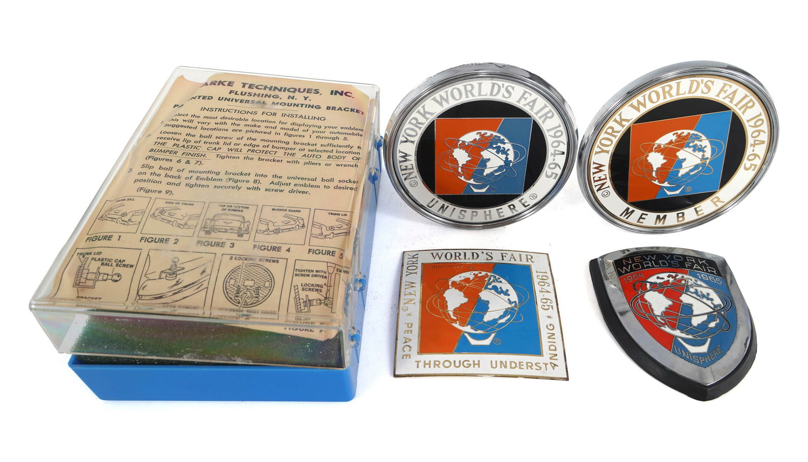 NEW YORK WORLD'S FAIR 1964 AUTO BUMPER EMBLEMS (1 of 7)