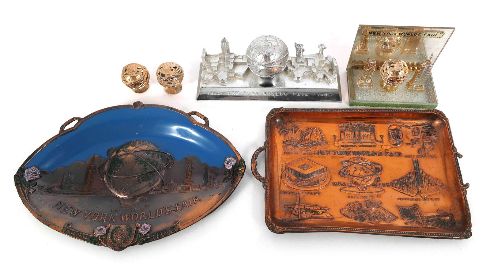 NEW YORK WORLD'S FAIR 1964 CAST METAL DECOR (1 of 15)