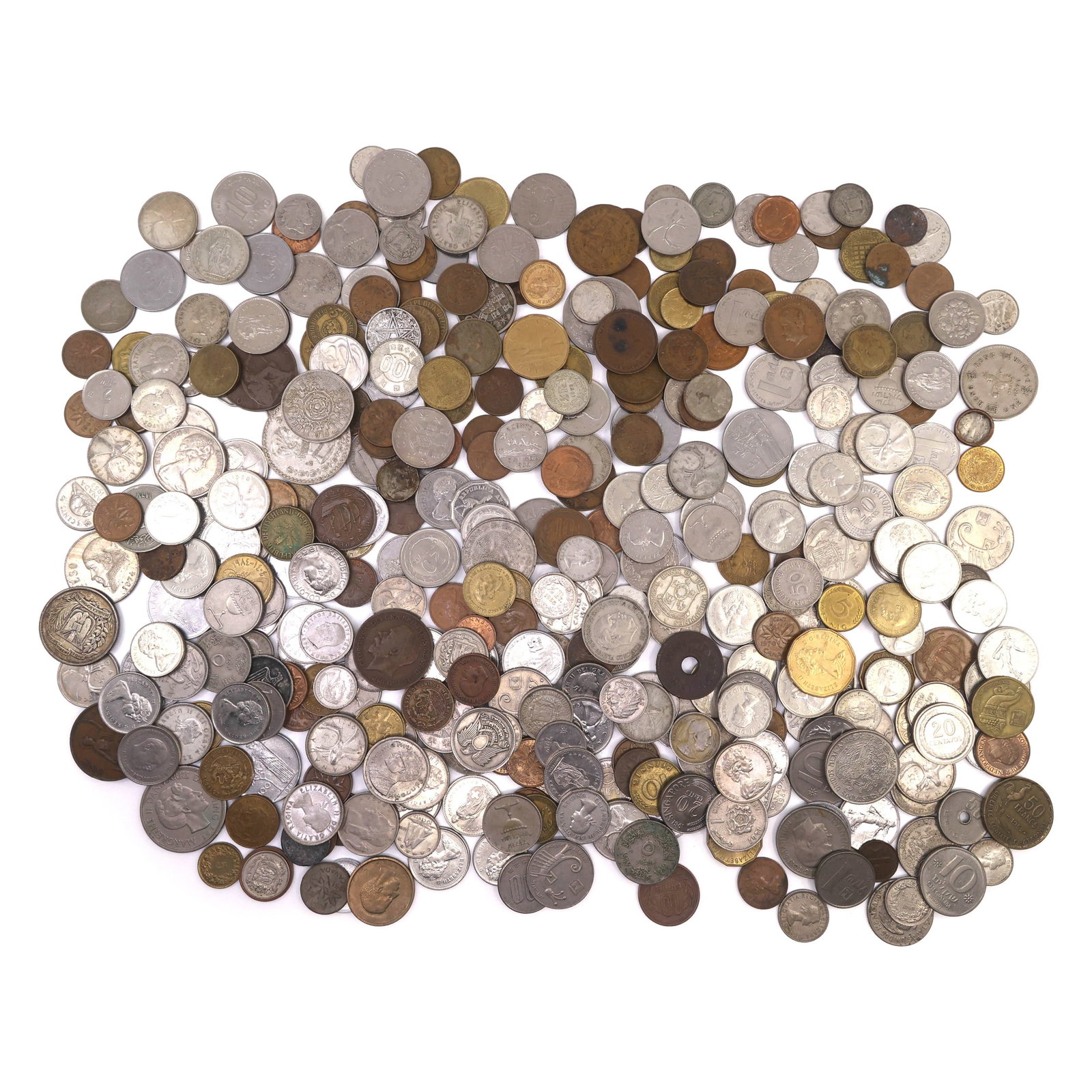 FOREIGN COINS: FOREIGN COINS Foreign Coins 4 lbs Countries including: China, Cuba, Egypt, Fiji, France, Guatemala, Ireland, Israel, Italy, Jamaica, Mexico, Netherlands, Panama, Portugal, Russia, Spain, UK